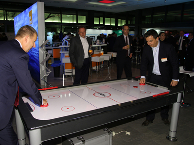 Eishockey Speed Radar &  Airhockey