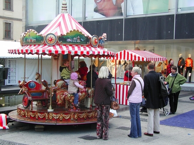 Nostalgie Karussell Lafayette (10 Plätze)